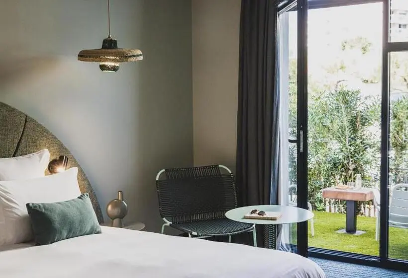 Chambre Standard Rez-de-chaussée, Le Garage Biarritz