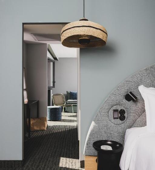 جناح, Le Garage Biarritz