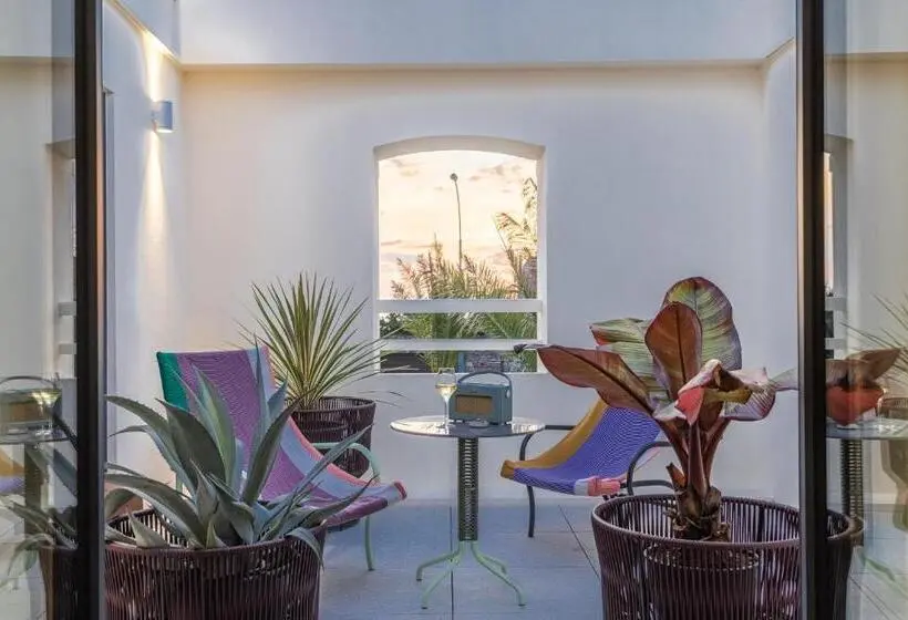 Suite Vue Mer Latérale, Le Garage Biarritz
