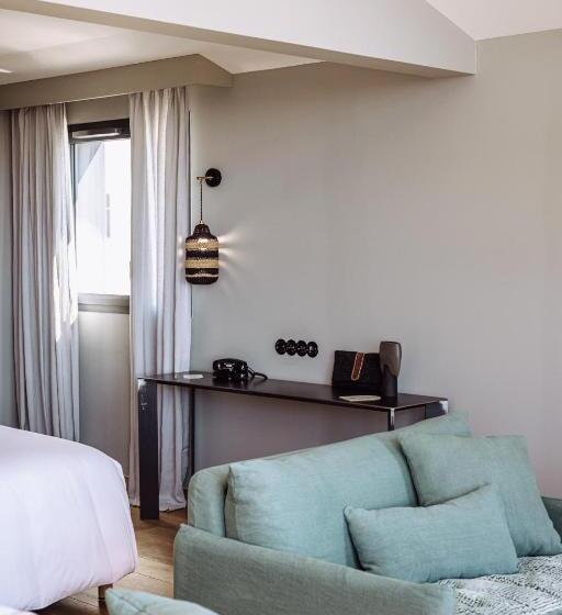 جناح كلوب, Le Garage Biarritz