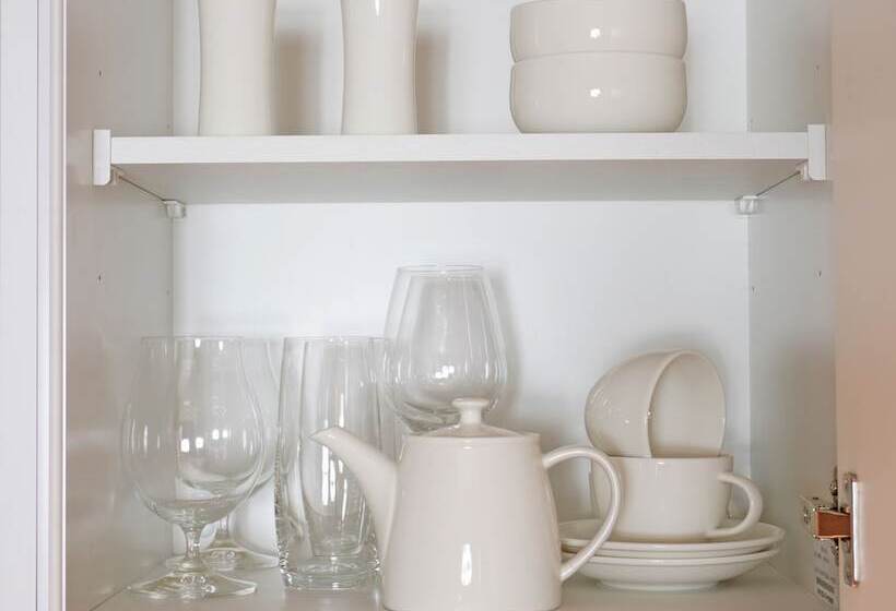 Студия Superior, Oakwood Hotel Oike Kyoto