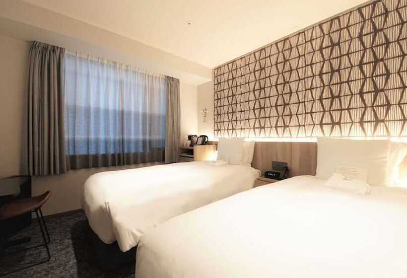 Номер Deluxe, Oakwood Hotel Oike Kyoto