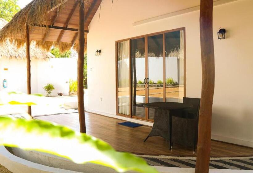 Шале 1 Спальня, The Blue Lagoon Resort  Kalpitiya