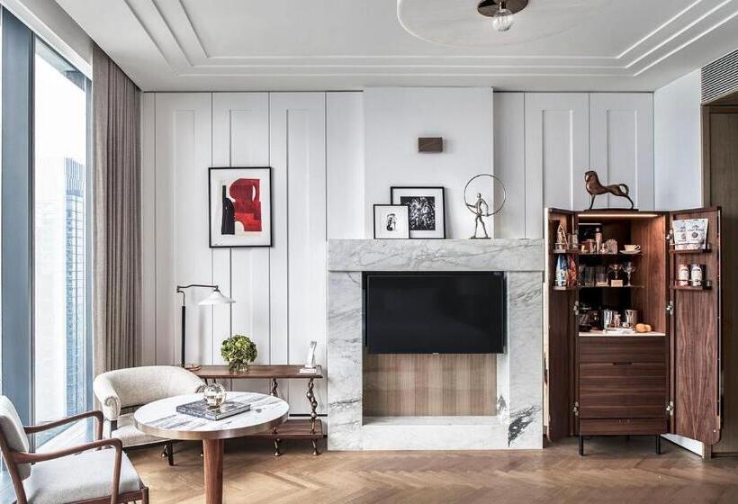 Pokój Superior, The Langham Jakarta