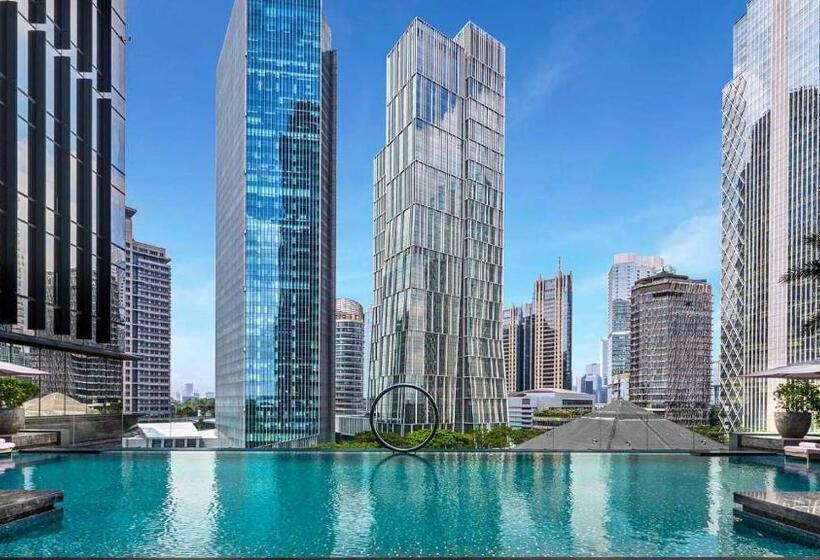 Pokój Superior, The Langham Jakarta