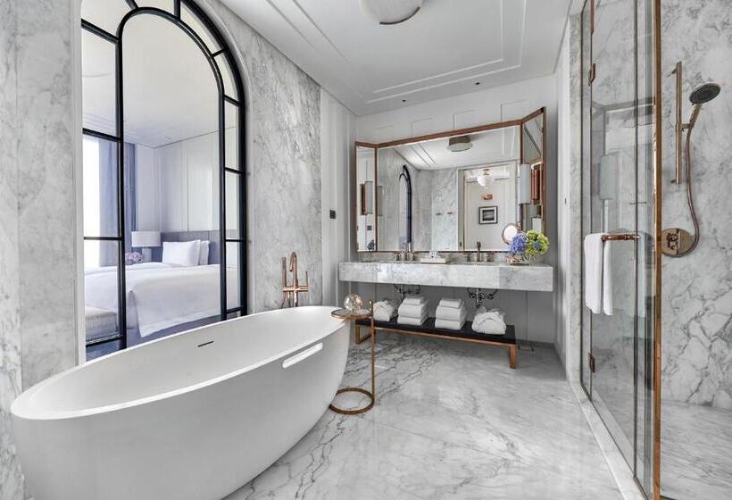 Suite, The Langham Jakarta