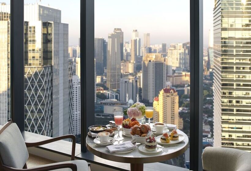 Pokój Deluxe, The Langham Jakarta