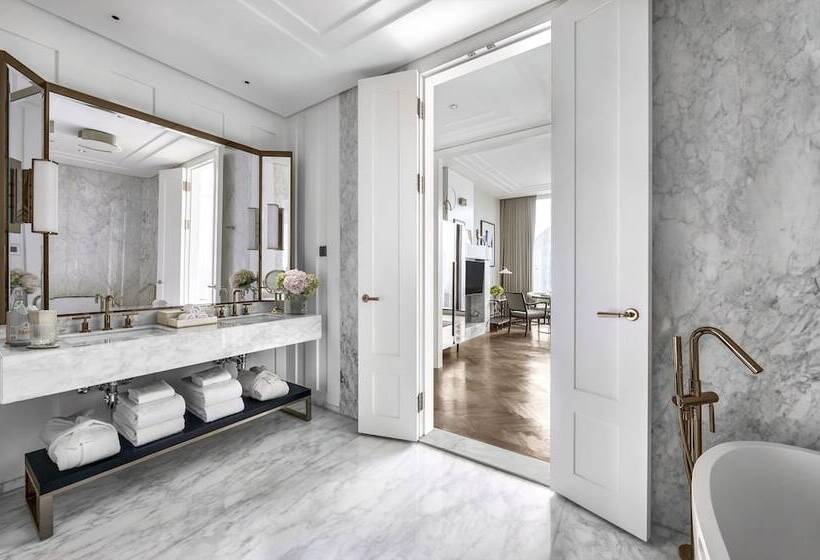 Pokój Deluxe, The Langham Jakarta