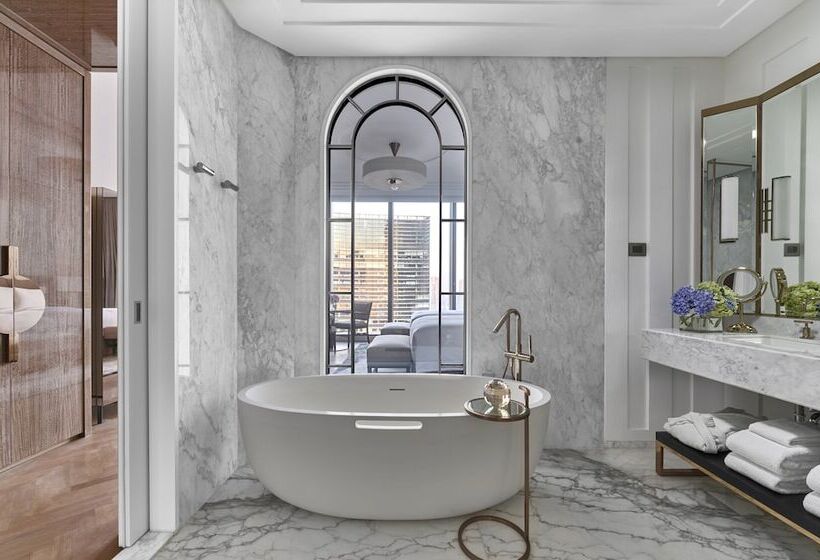 Pokój Deluxe, The Langham Jakarta