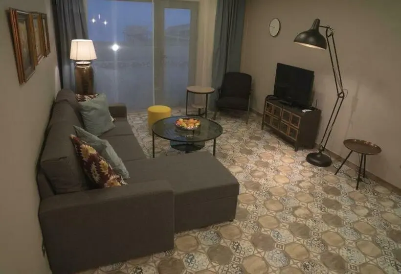 Triple Room Sea View, Burada