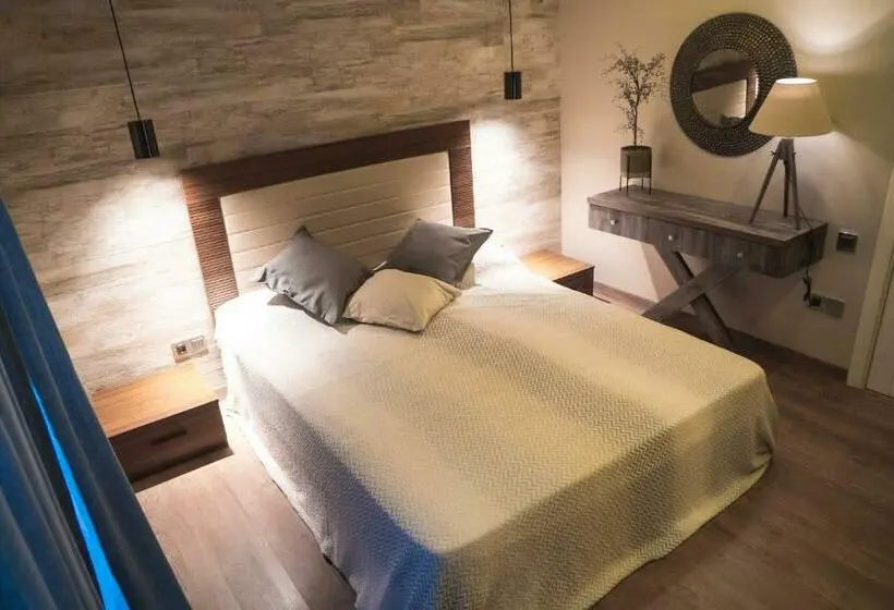 Triple Room Sea View, Burada