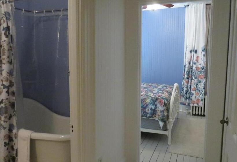 غرفة ديلوكس, The Jellybean Heritage Inn