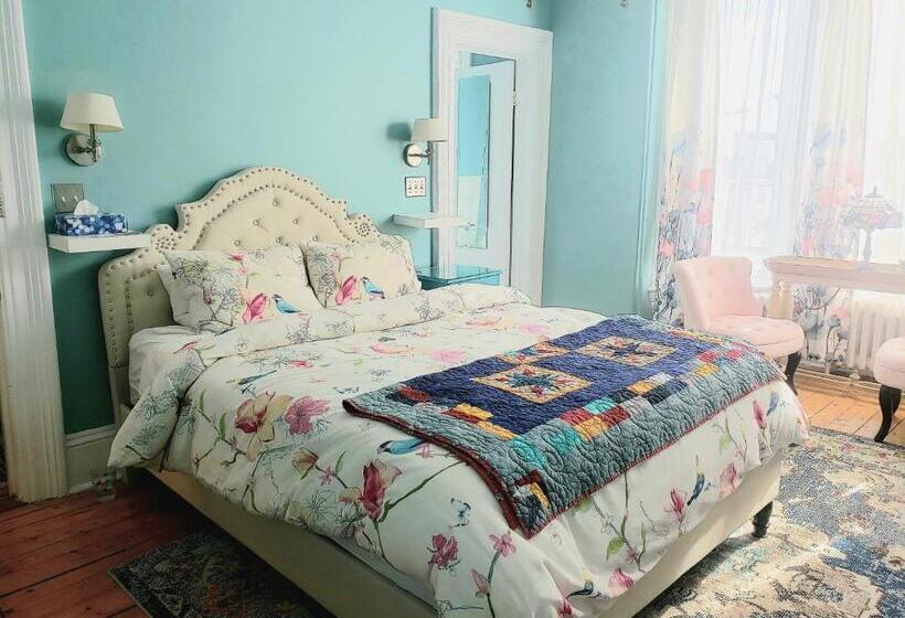 غرفة ديلوكس ذات إطلالة جانبية على البحر, The Jellybean Heritage Inn