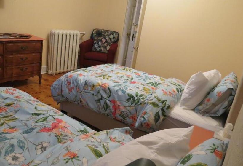 غرفة ديلوكس, The Jellybean Heritage Inn