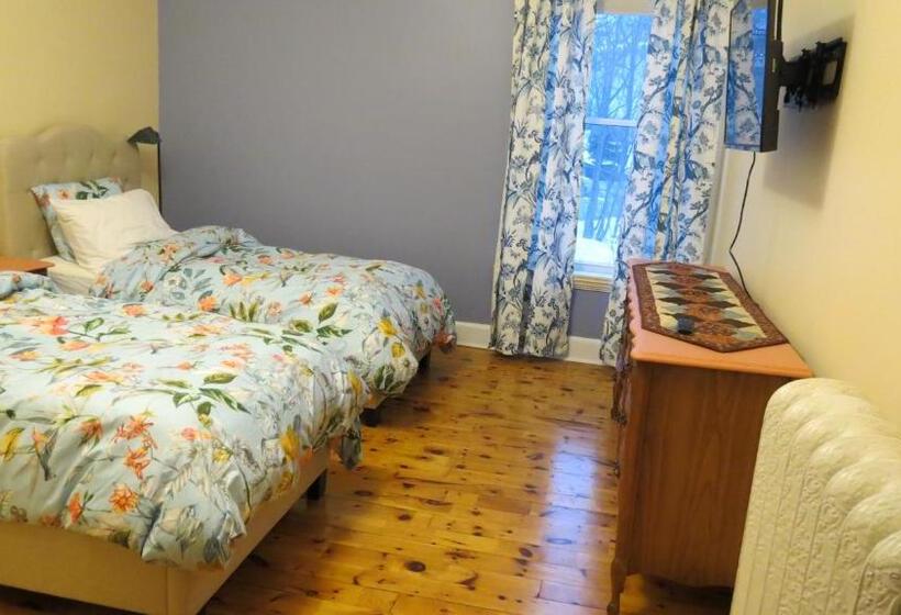 غرفة ديلوكس, The Jellybean Heritage Inn