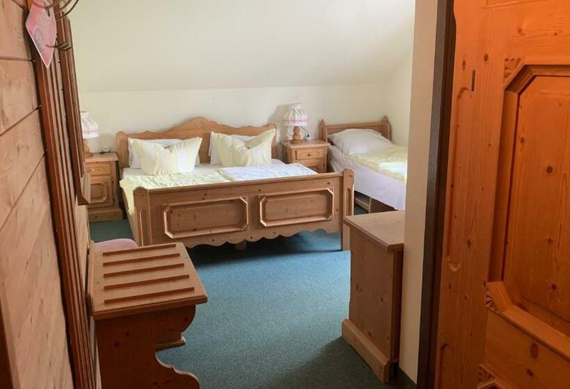 ガーデンビューファミリールーム, Almenrausch