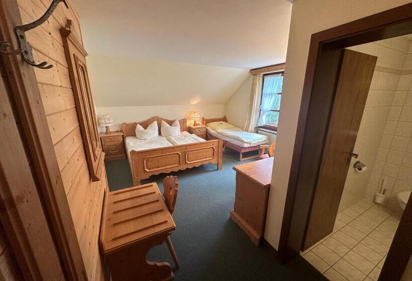 ガーデンビューファミリールーム, Almenrausch