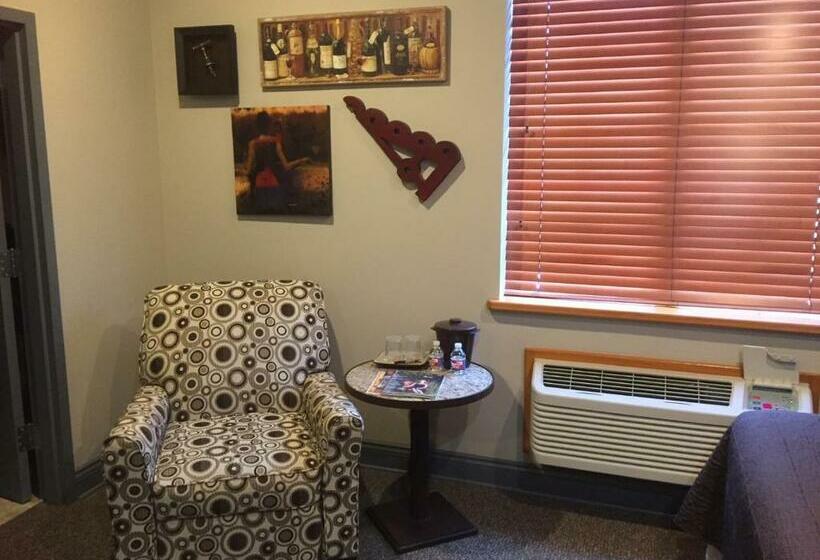 Студия Superior, The Bank