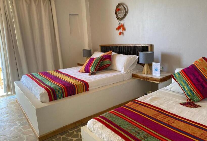 חדר דלוקס עם מרפסת, Casa Sattva  Bed & Breakfast