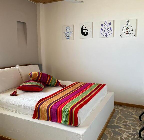 Номер Стандарт 2 Двуспальные Кровати, Casa Sattva  Bed & Breakfast