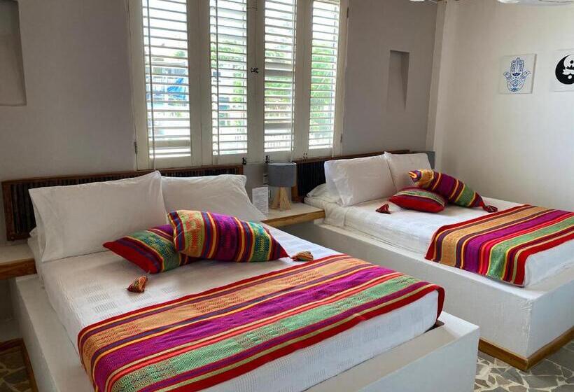 חדר סטנדרט שתי מיטות זוגיות, Casa Sattva  Bed & Breakfast