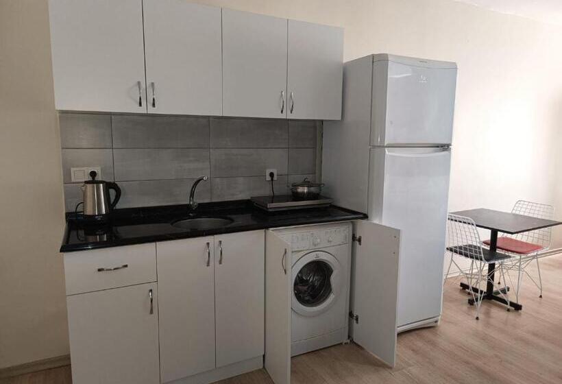 سوییت, White Crown Apartman Ve Yaşam Merkezi