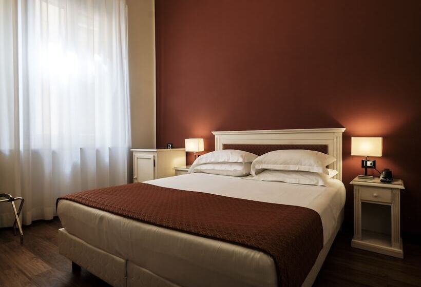 Chambre Classique, Accademia