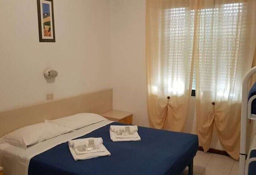 חדר סטנדרט לארבעה, Asso