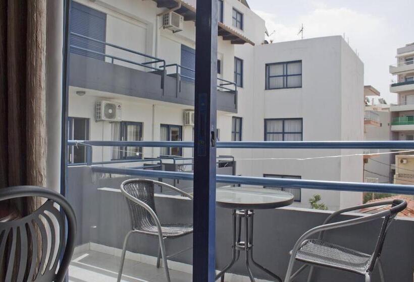 四人标准间, Danaos