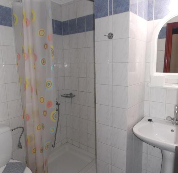 带海景的标准房, Danaos