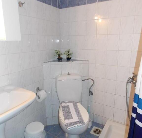 חדר סטנדרט נוף לים, Danaos