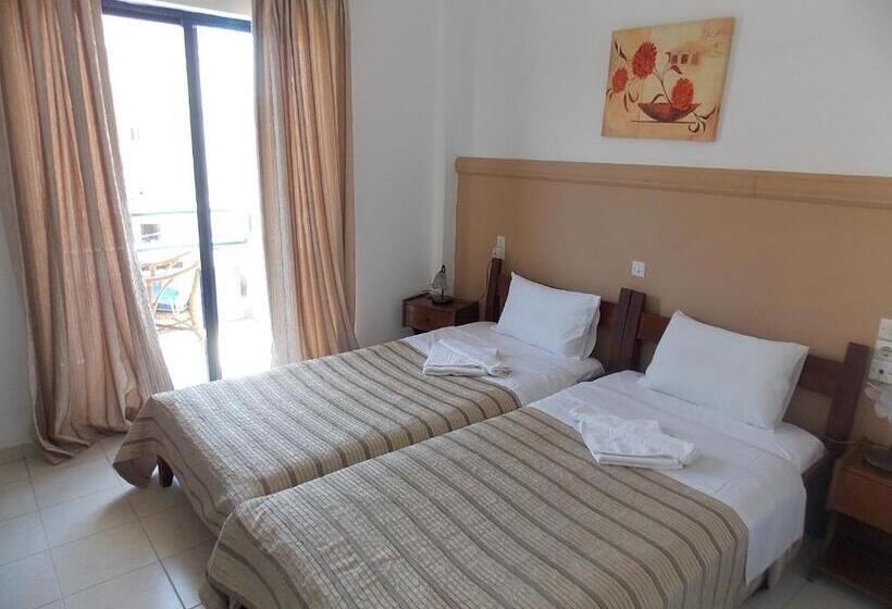 带城市景观的标准间, Danaos