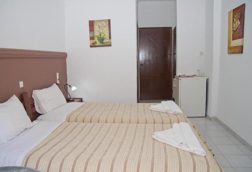 带城市景观的标准间, Danaos