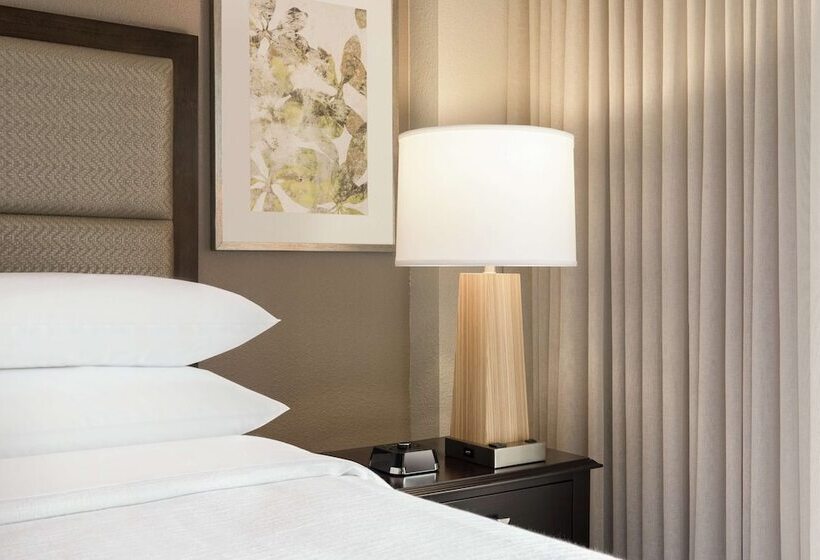 جناح, Embassy Suites By Hilton Atlanta Alpharetta