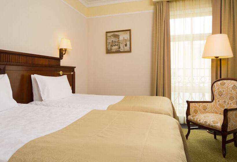 스탠다드 룸, Garden Ring