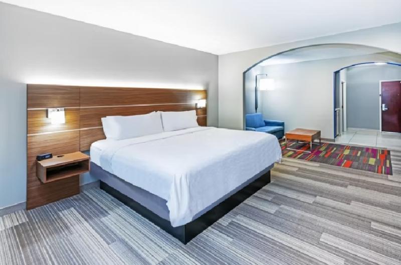 جناح سرير كينج, Holiday Inn Express & Suites East Amarillo By Ihg