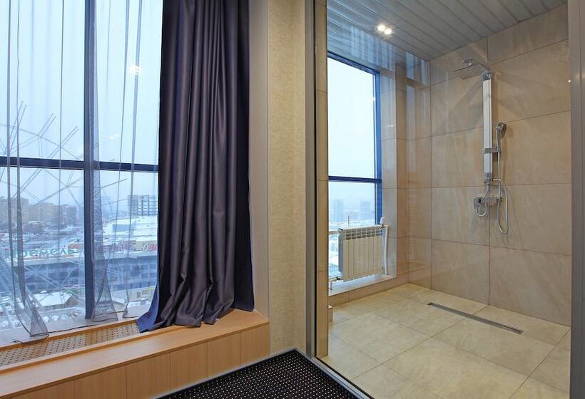 اتاق لوکس, Iremel