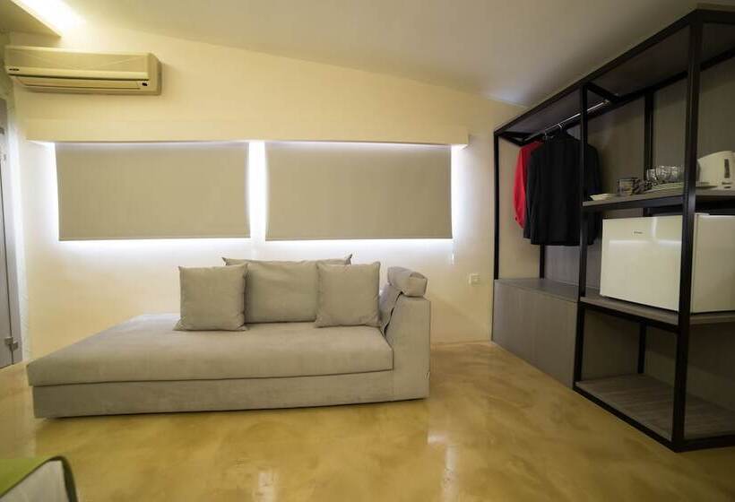 Номер Deluxe, Koukounaria Hotel & Suites
