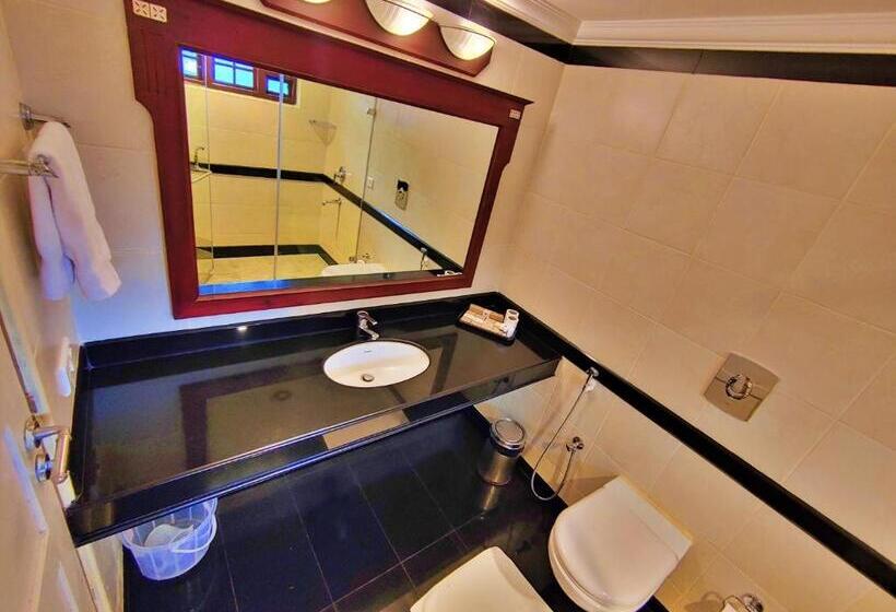 חדר דלוקס, Lakesong Kumarakom