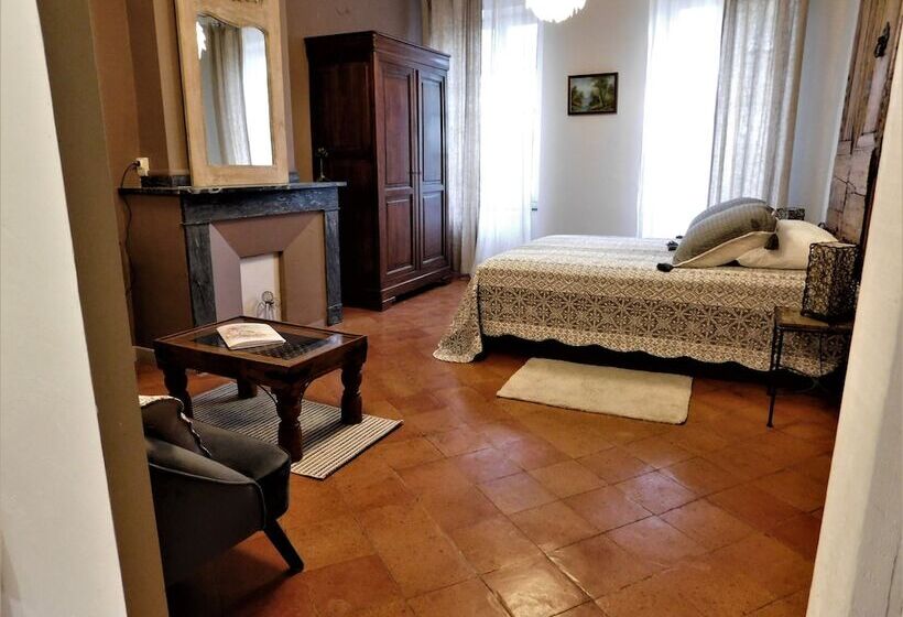 스탠다드 룸, Prieuré Saint Louis Maison D Hôtes