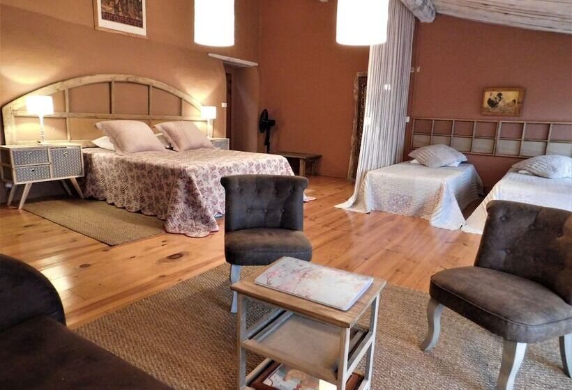 Family Suite, Prieuré Saint Louis Maison D Hôtes