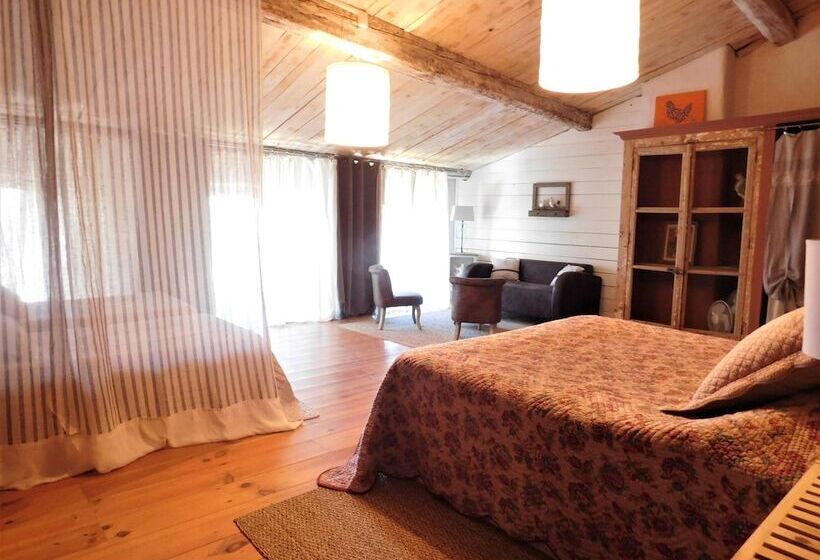 家庭套房, Prieuré Saint Louis Maison D Hôtes