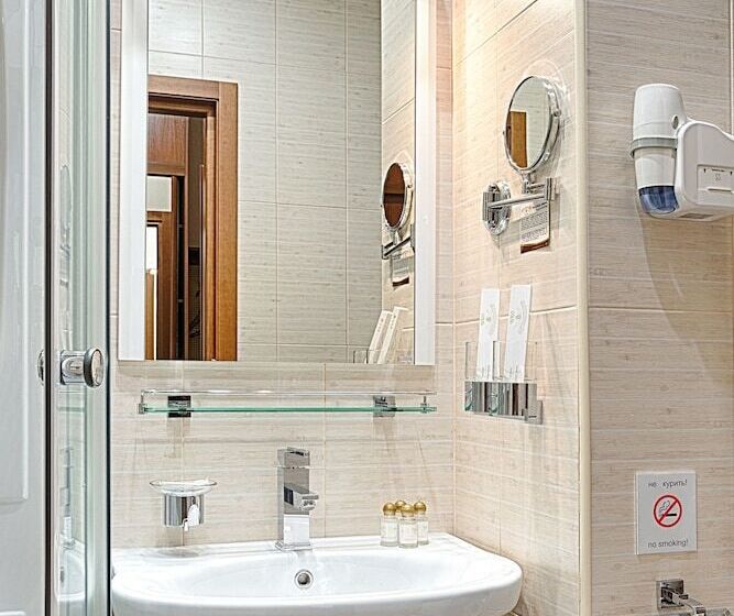 اتاق استاندارد یک نفره, Markstadt