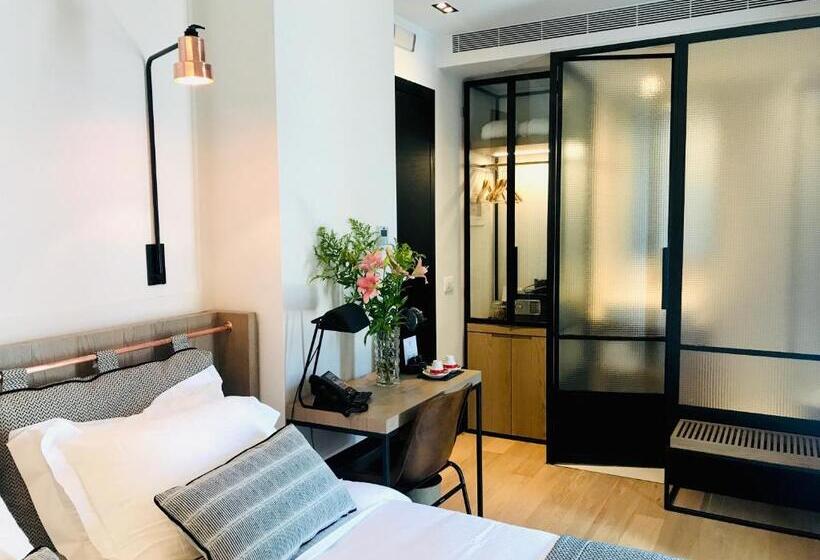 带阳台基本间, Niki Athens