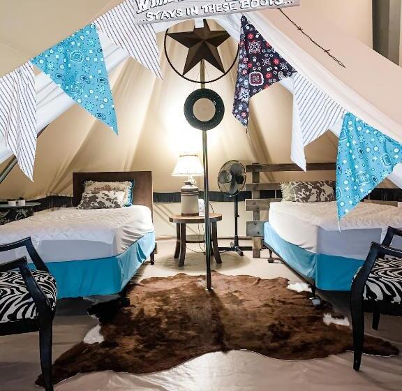 스탠다드 룸 공동 욕실, Lone Star Glamp Inn