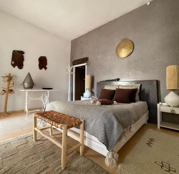 سوییت, Villa Salvatore