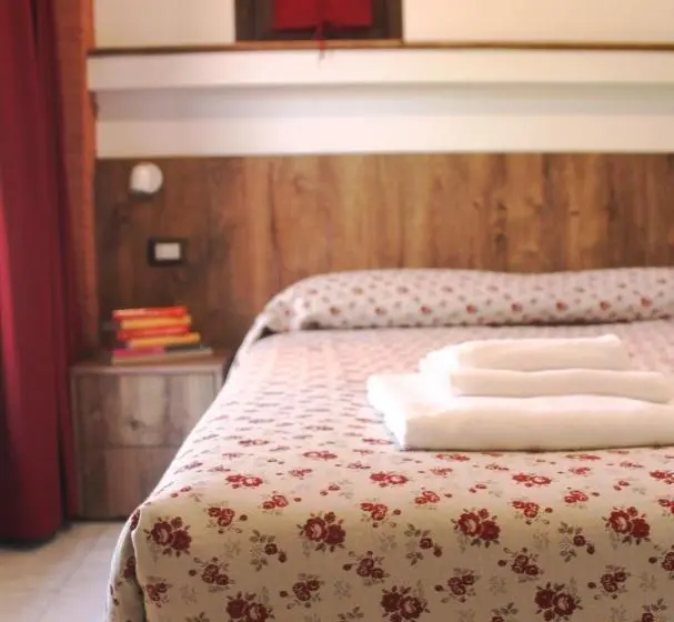 スタンダードシングルルーム, Agriturismo La Lupa