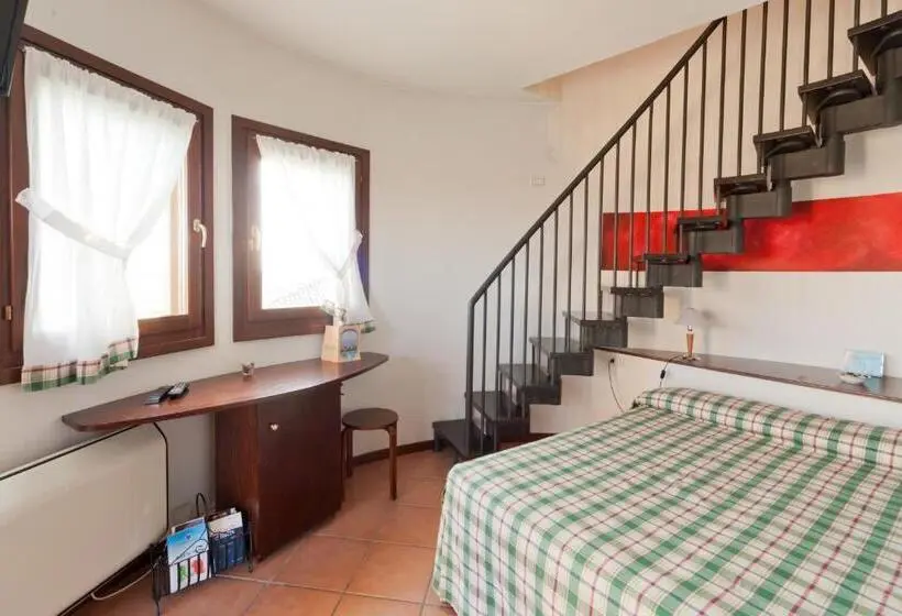 スタンダードルーム, Agriturismo La Lupa