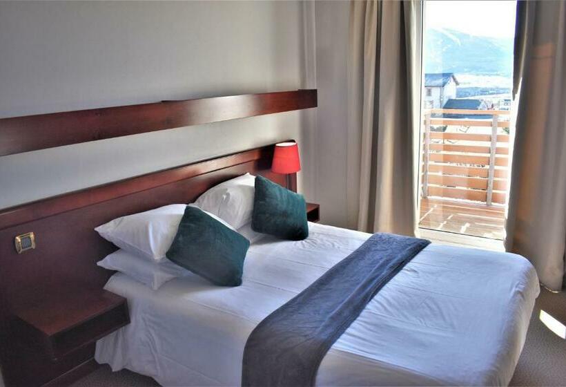 غرفة سوبيريور, Corrieu