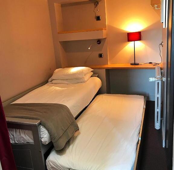 جناح عائلي, Corrieu